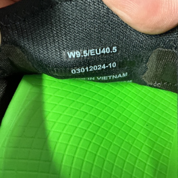 OOFOS OOmg Women Sport LS Low Mesh Black Comfort Recovery Shoe Size 9.5 - Picture 8 of 8